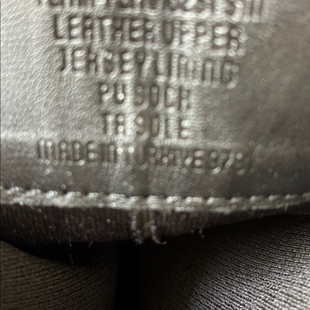 Steve Madden Leather Chelsea Boots - Picture 8 of 8